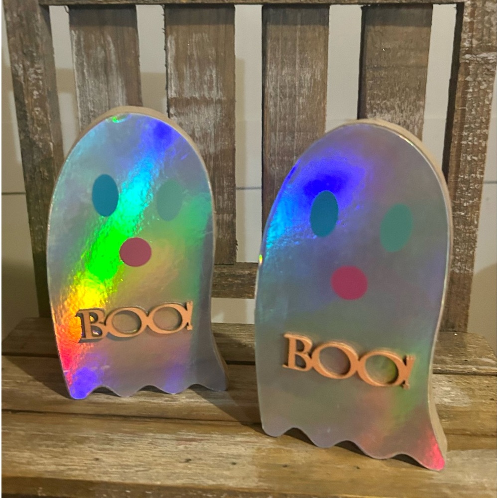 👻 2X HOLOGRAPHIC GHOSTS 👻